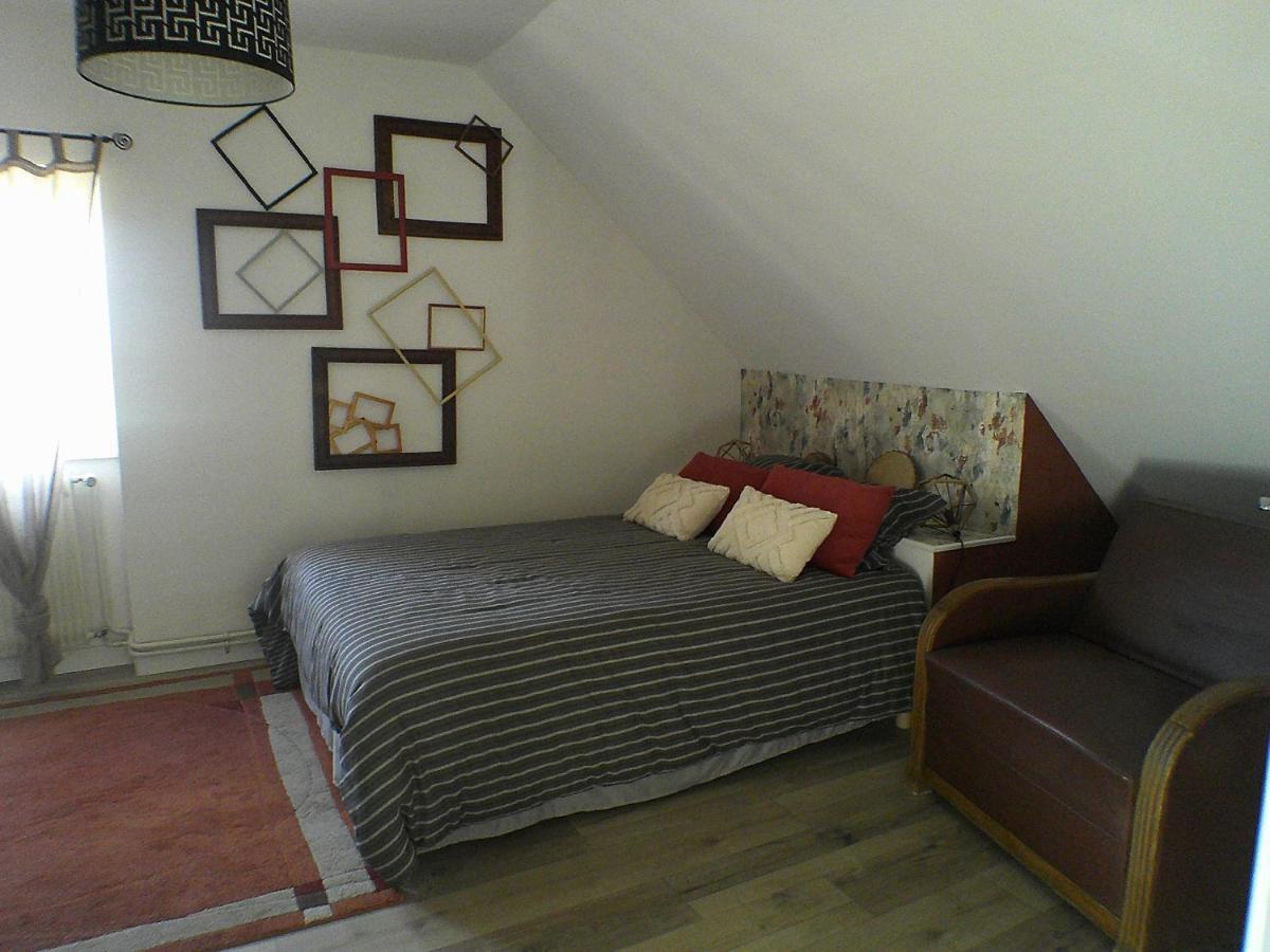 Le Clocooning Chambres D'Hotes Chez L'Habitant Billy  Extérieur photo